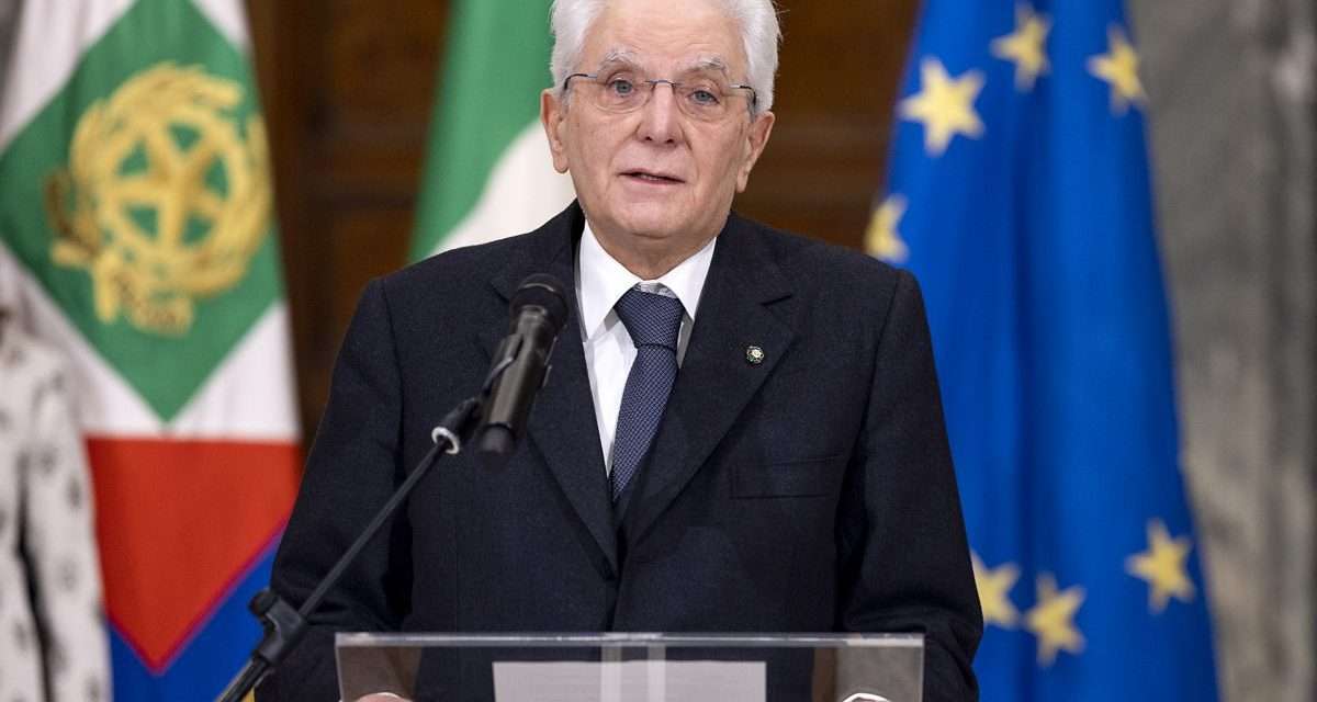 Crisi di Governo: Dinanzi al vuoto della politica, a Mattarella rimane la sola strada del diritto