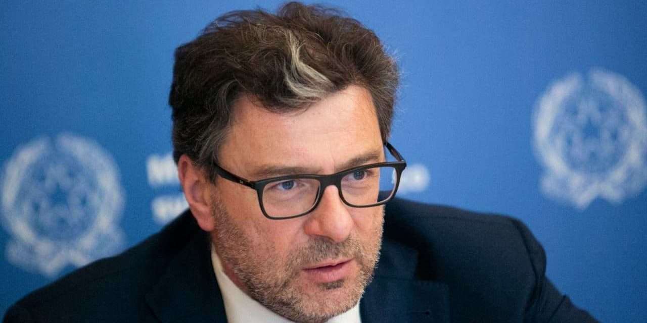 Manovra, Giorgetti: “Dobbiamo fare presto, prossimo Cdm il 21 novembre”