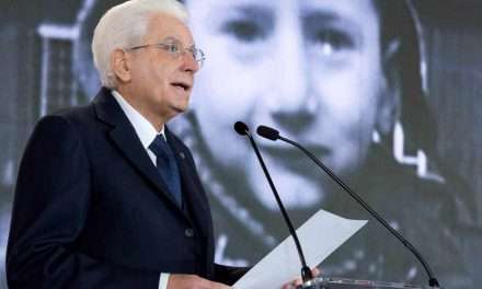 Giornata della Memoria, Mattarella: “Gli anni che sono passati non attenuano lo sconforto”